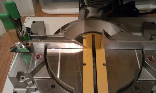 mitre saw setup for cutting hockey sticks